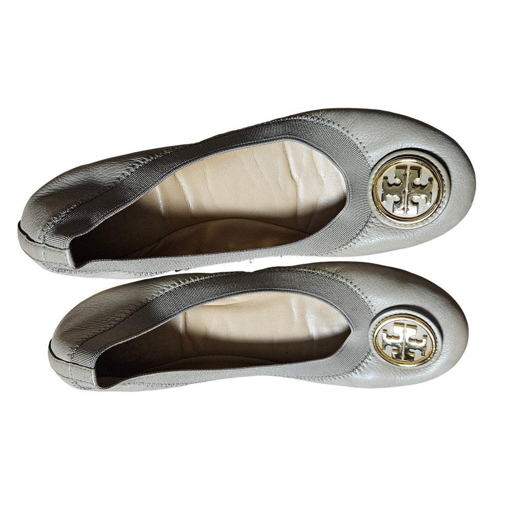 Tory Burch Caroline Scrunch Ballet Flats 5.5 M French Gray Leather Gold Logo